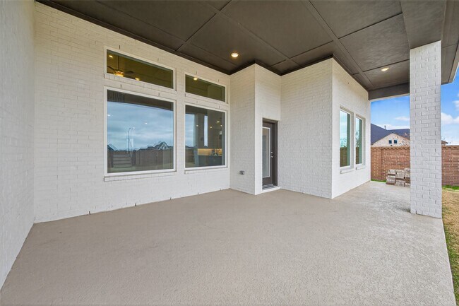 Building Photo - 14327 Vis Vw Dr