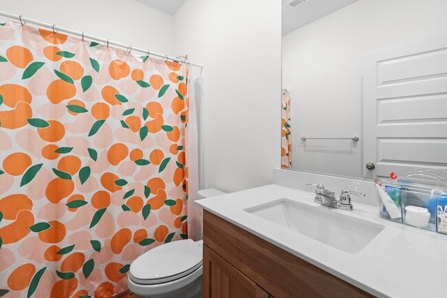 Building Photo - 10813 N Beaverhead Rd