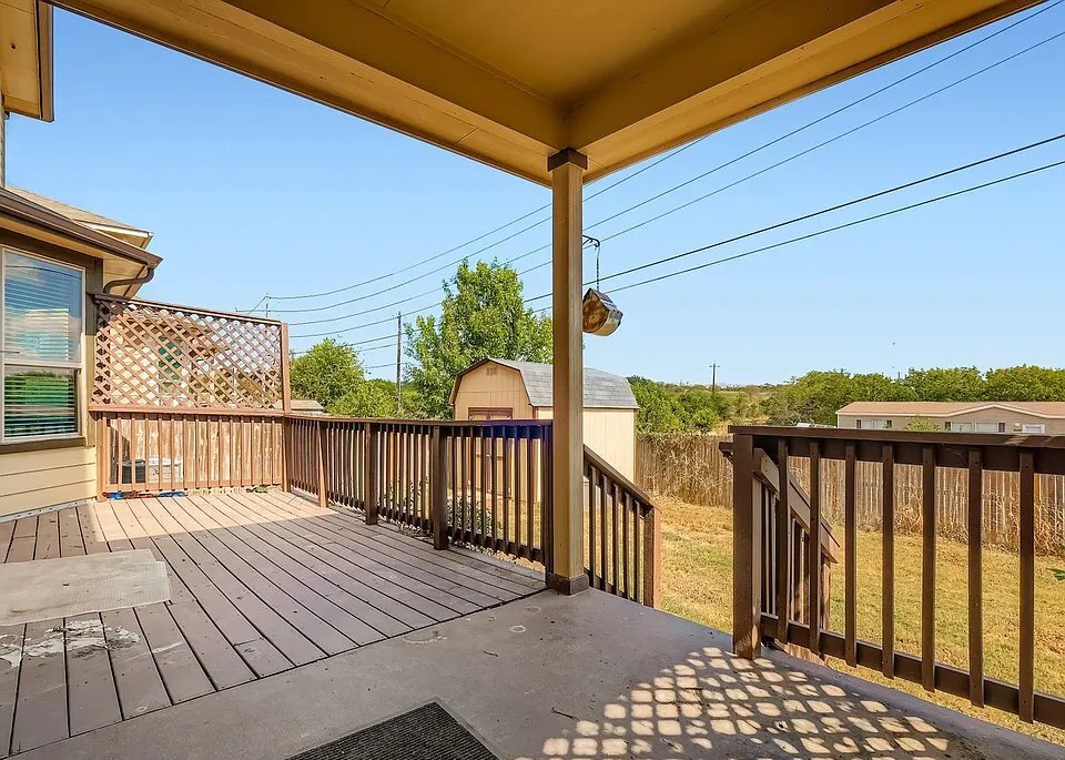 Building Photo - 220 Heavenly Vw