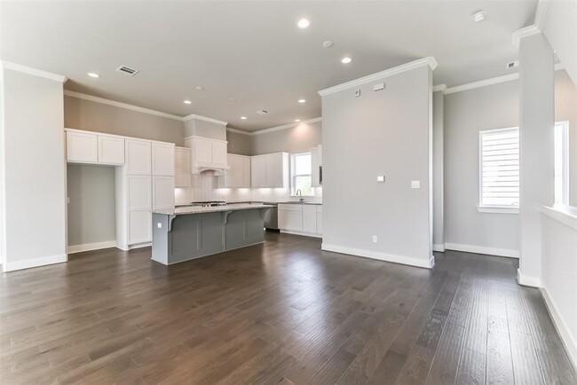 Building Photo - 10922 Brookeshire Chase Ln
