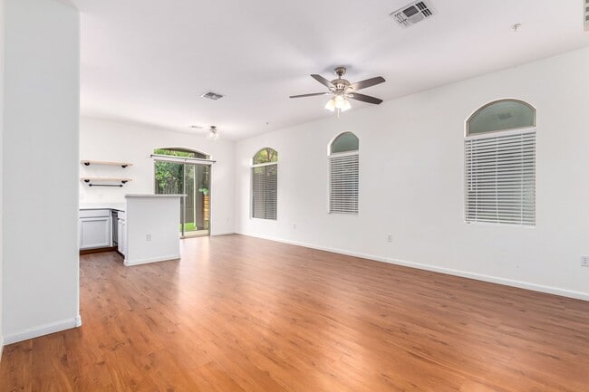 Building Photo - Beautiful Condo in Augusta Ranch (Gate Code: #4278)