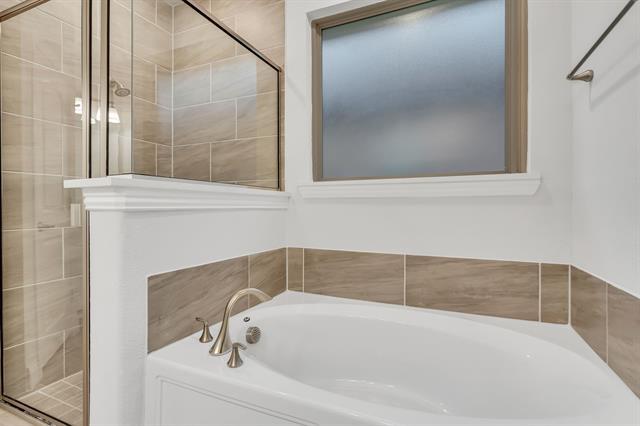 Building Photo - 4857 Purlieu Dr