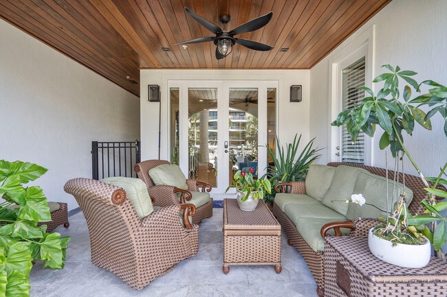 Building Photo - 59 Isle of Venice Dr