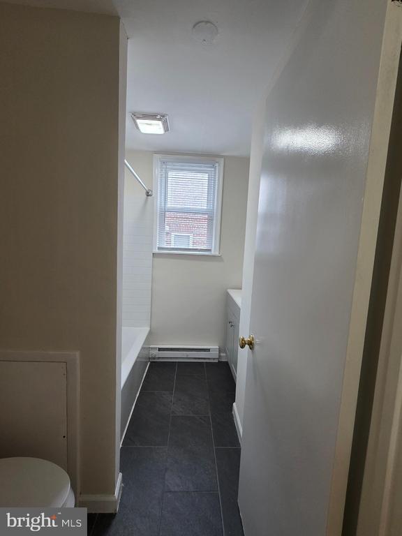 Building Photo - 1022 Fox Chase Rd