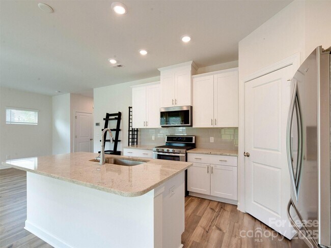 Building Photo - 2606 Arbor Loop Dr
