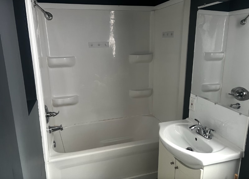 Building Photo - 794 Case Ave