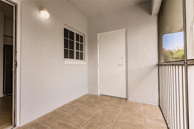 Building Photo - 8408 Bernwood Cove Loop