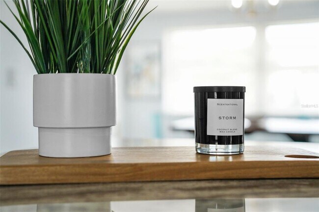 Building Photo - 13704 Veronica Dr