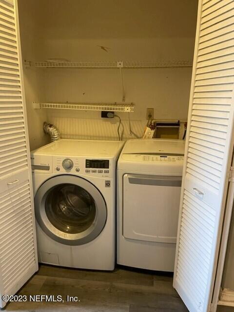 Building Photo - 744 Aquatic Dr