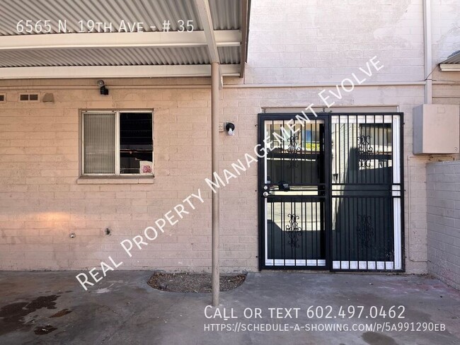 Building Photo - 6565 N 19th Ave