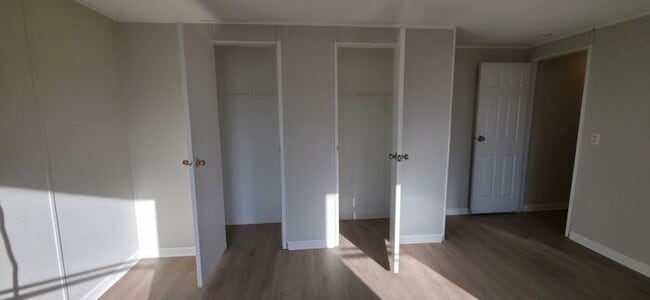 Building Photo - New Flooring- Mobile Home - Dacula GA