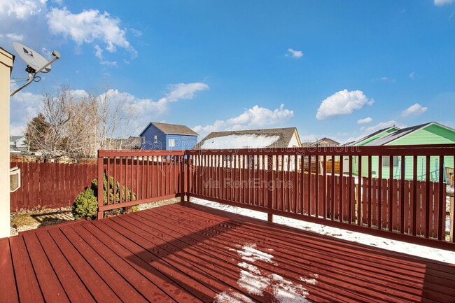 Building Photo - 8131 Oliver Rd