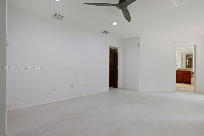 Building Photo - 5740 SW 59th Pl
