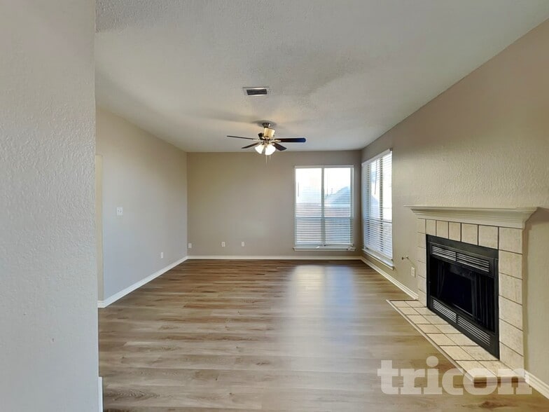 Building Photo - 2674 Steppington St