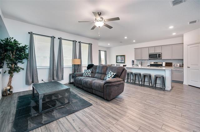 Building Photo - 635 Beltrand Ln