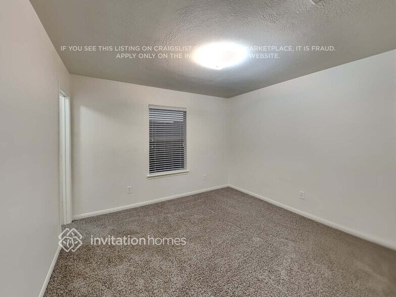 Building Photo - 19122 Canaras Ct