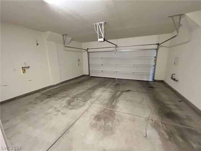 Building Photo - 2677 Gallarate Dr