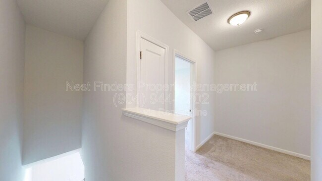 Building Photo - 215 Pine Bluff Dr