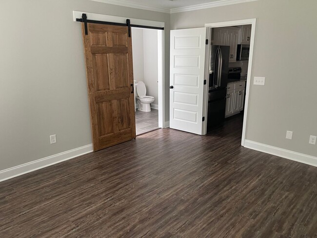 Building Photo - Convenient 4BR/2BA Home Near Southern Union, I-85 & Downtown Opelika