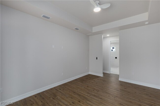 Building Photo - 521 NW 5th St