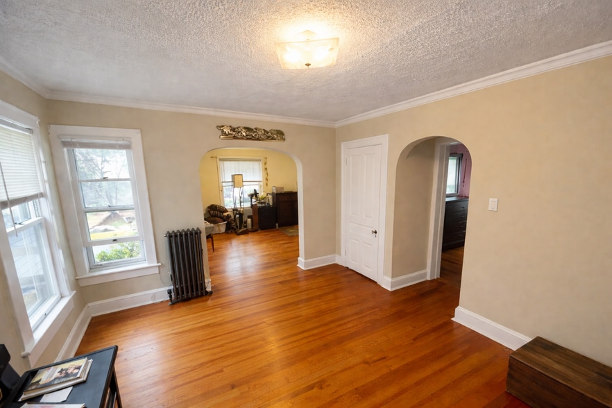 Building Photo - 1625 Penn Ave