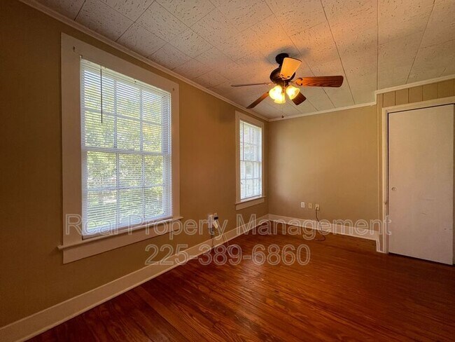 Building Photo - 755 Arlington Ave
