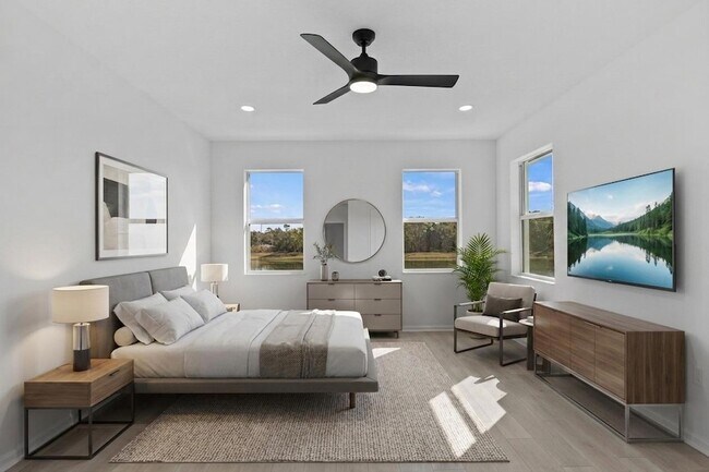 Building Photo - 4404 Longwood Lk Sq