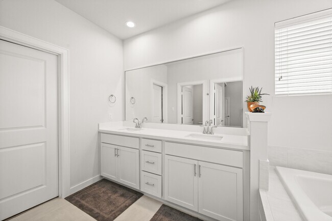 Building Photo - 4002 Elser St