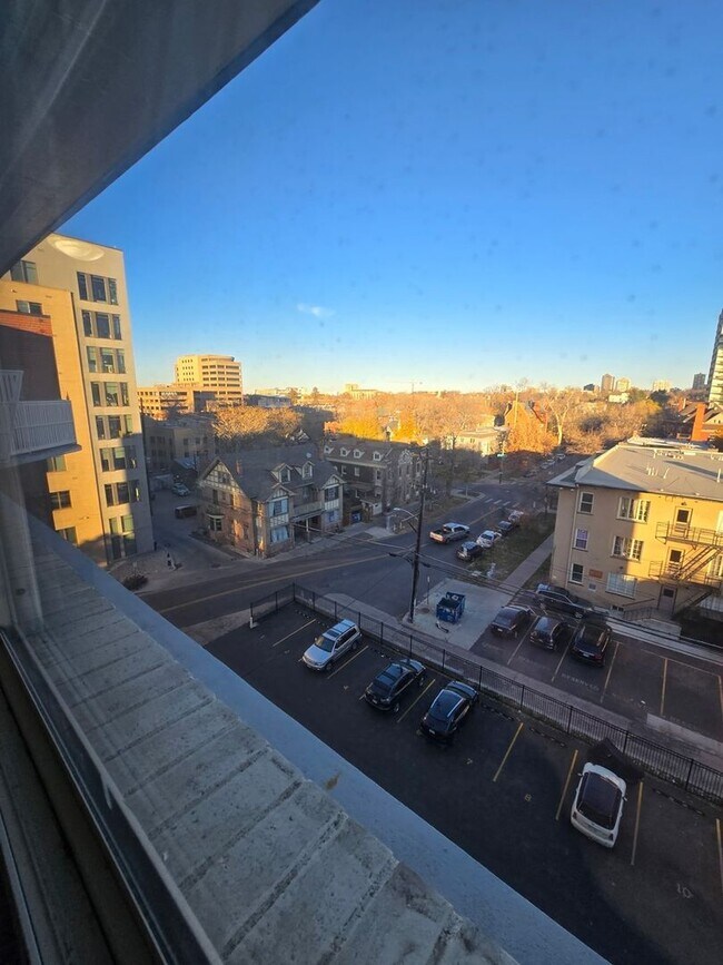 Building Photo - 1196 N Grant St