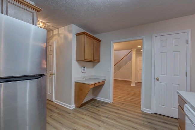 Building Photo - 632 Vonbryan Trace