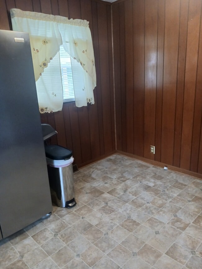 Building Photo - 153 Winstead Dr