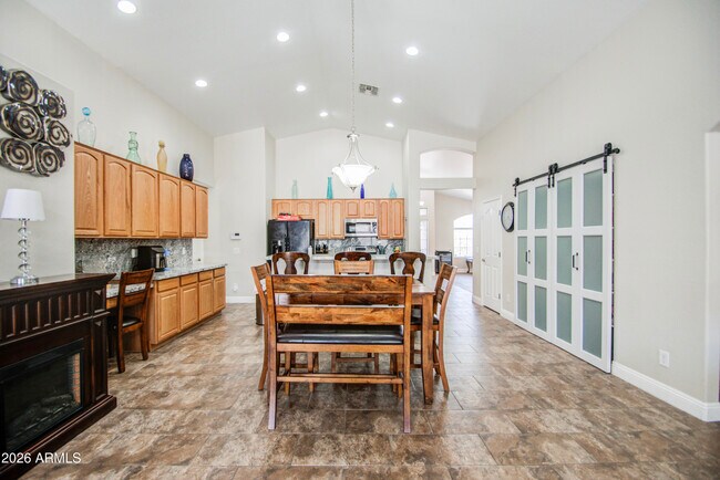 Building Photo - 43205 Roth Rd