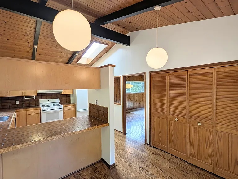 Building Photo - 128 Bothin Rd