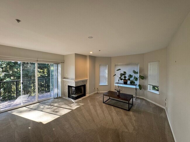 Building Photo - 12439 Totem Lake Way