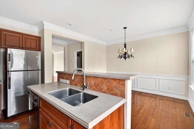 Building Photo - 438 Tioram Ln SE