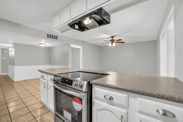 Building Photo - 5613 Truitt St