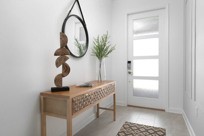 Building Photo - 4290 Paragraph Dr