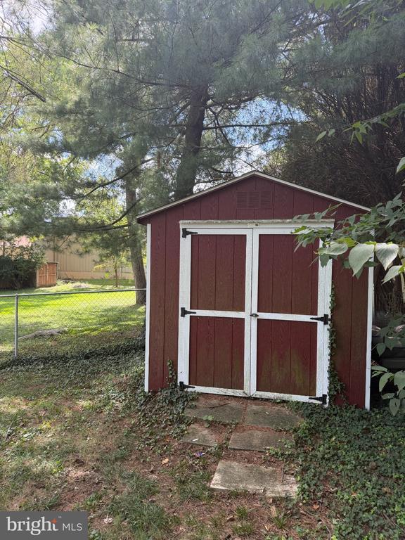 Building Photo - 23 Montague Cir