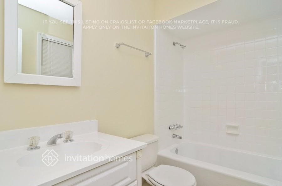 Building Photo - 6212 Shallowford Way