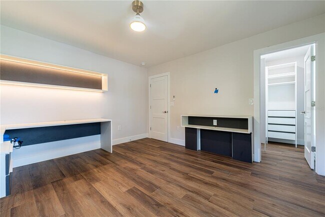 Building Photo - 2721 Ingeborg Ct