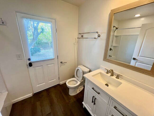 Building Photo - Single Family Home in Pacific Grove Neighb...