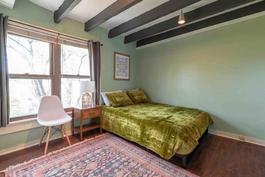 Building Photo - 1136 Rodman St