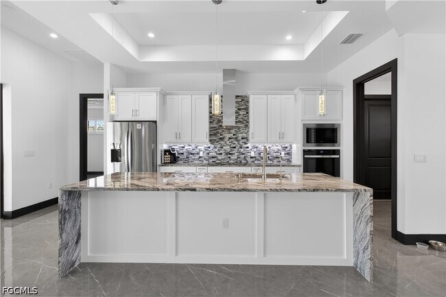 Building Photo - 1102 Mohawk Pkwy