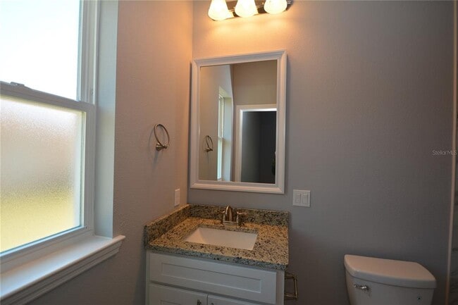 Building Photo - 25 Rosepetal Ln