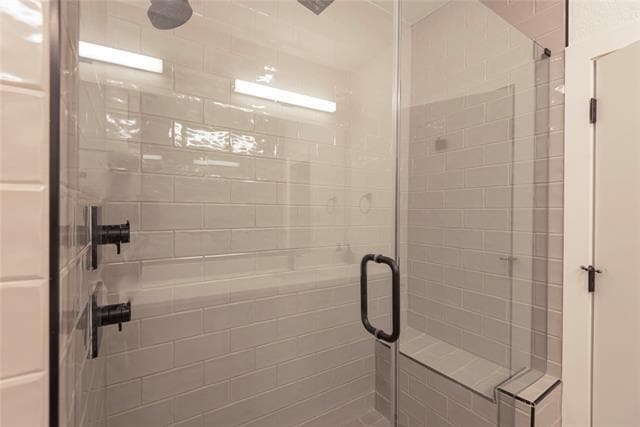 Building Photo - 1901 N Carroll Ave