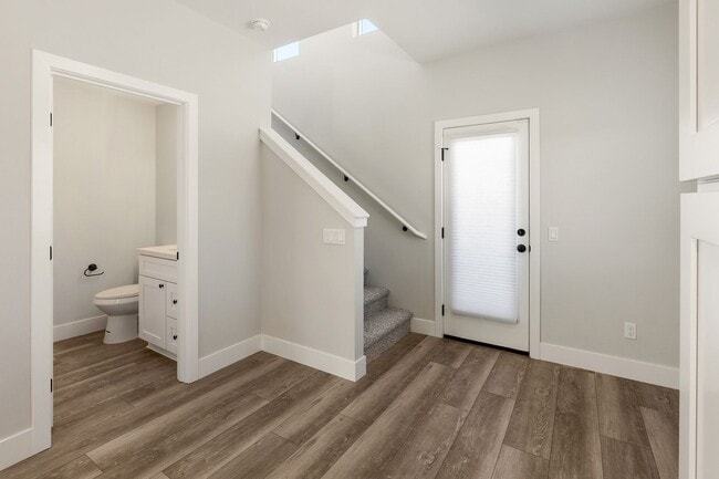 Building Photo - BRAND NEW HOME