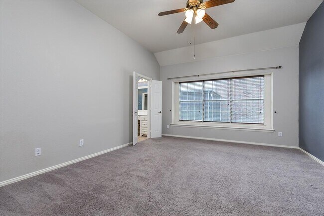 Building Photo - 13446 Cottage Grove Dr