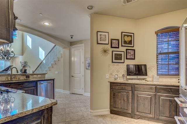 Building Photo - 3009 Aurora Dr