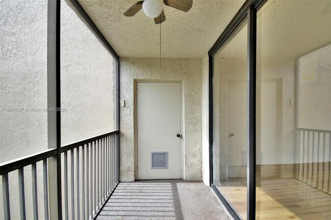 Building Photo - 10501 W Broward Blvd