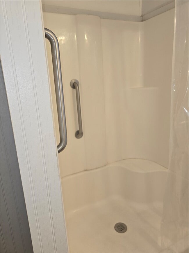 Building Photo - 34 Water St